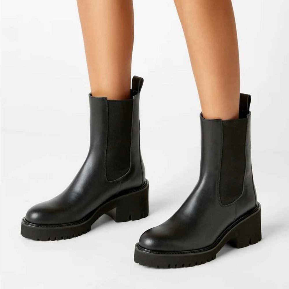La Canadienne Women's Teddy Chelsea Boots